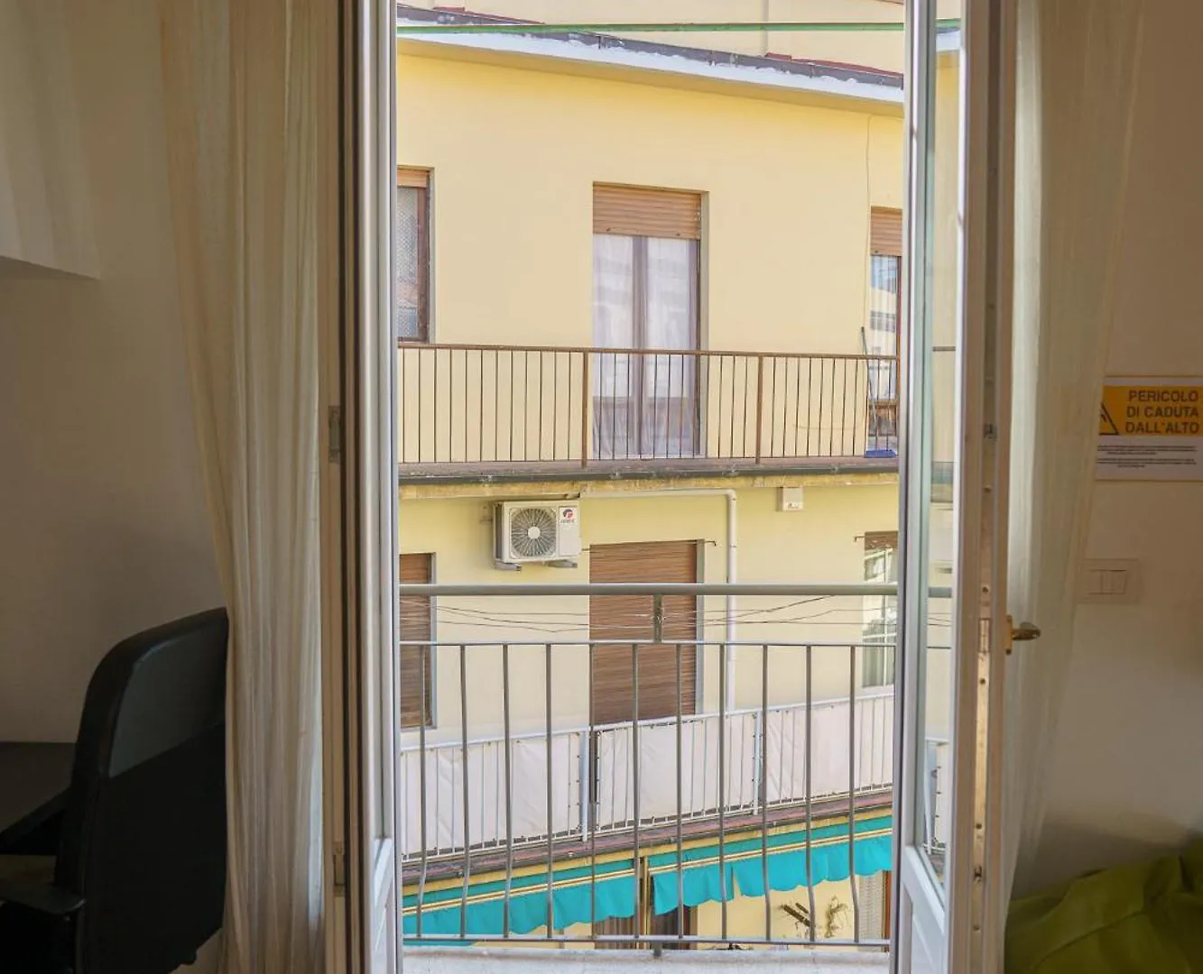 Cozy 1-Br Near Ponte Vecchio Apartment Florence 0*,