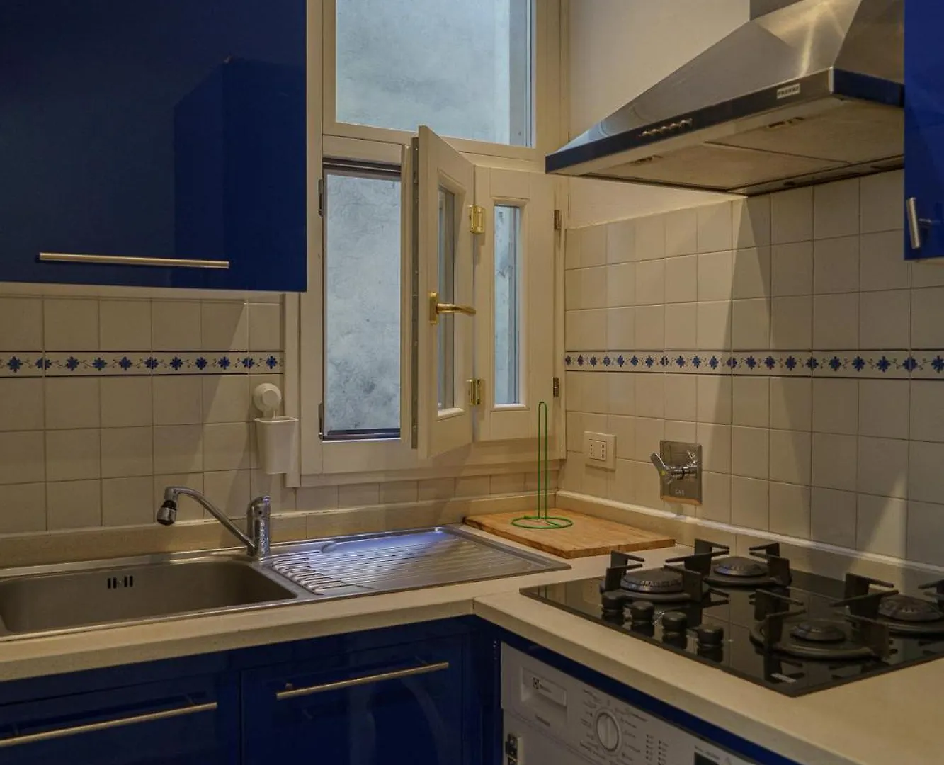 Cozy 1-Br Near Ponte Vecchio Apartment Florence
