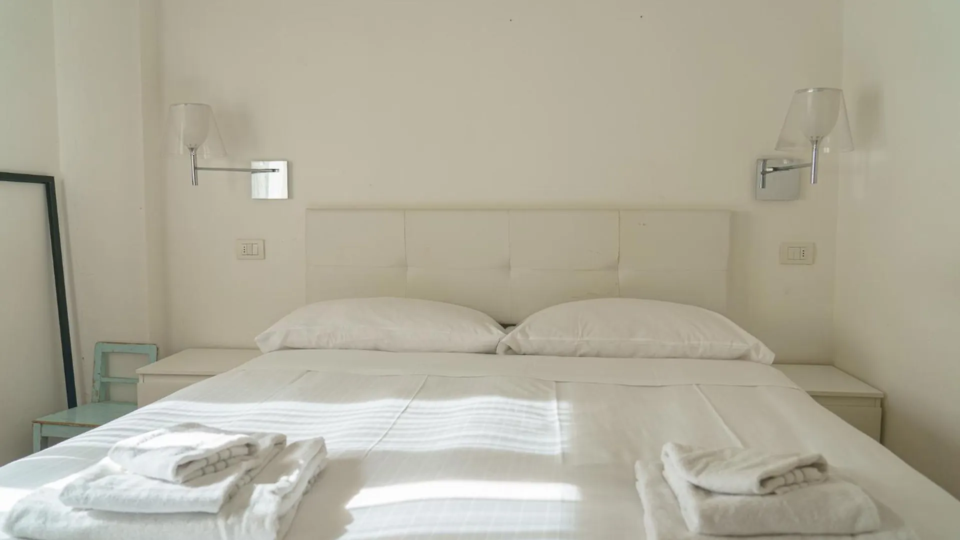 Cozy 1-Br Near Ponte Vecchio Apartment Florence